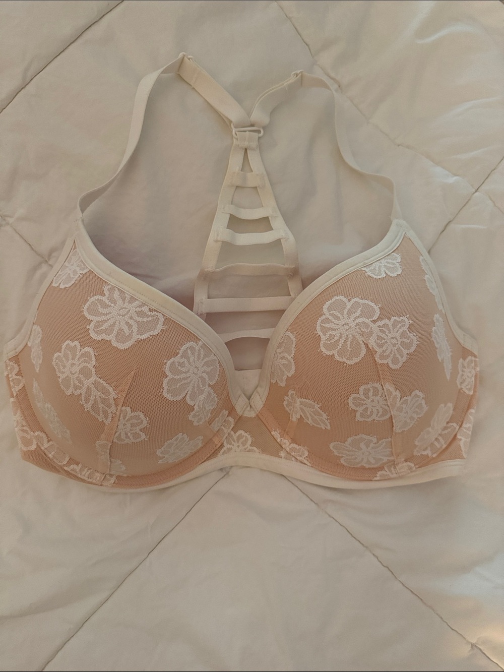 PINK Victoria's Secret Floral Lace Push-Up Bra - Cream